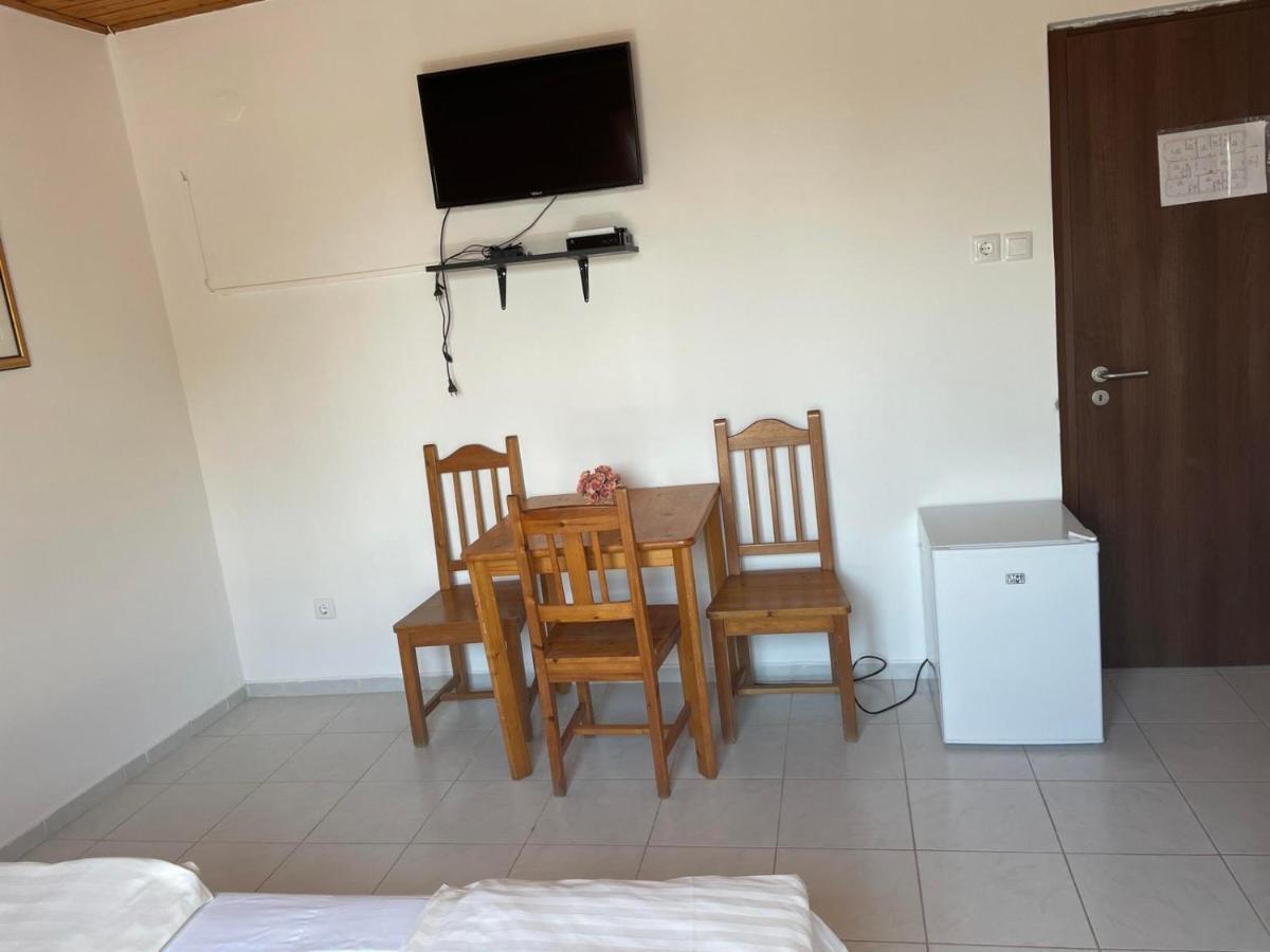 Lelle Centrum Vendeghaz Balatonlelle Bagian luar foto